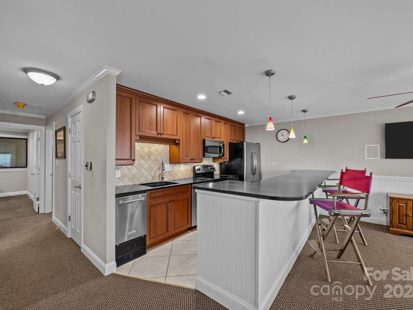 4721 Morehead Road, Concord, NC 28027.  MLS# CAR4182202, YatesRealty ID 5665. 