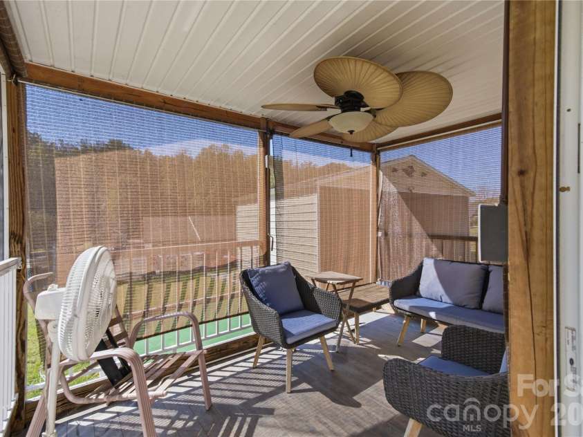 203 Newland Place, Lenoir, NC 28645.  MLS# CAR4434255, YatesRealty ID 56653. 