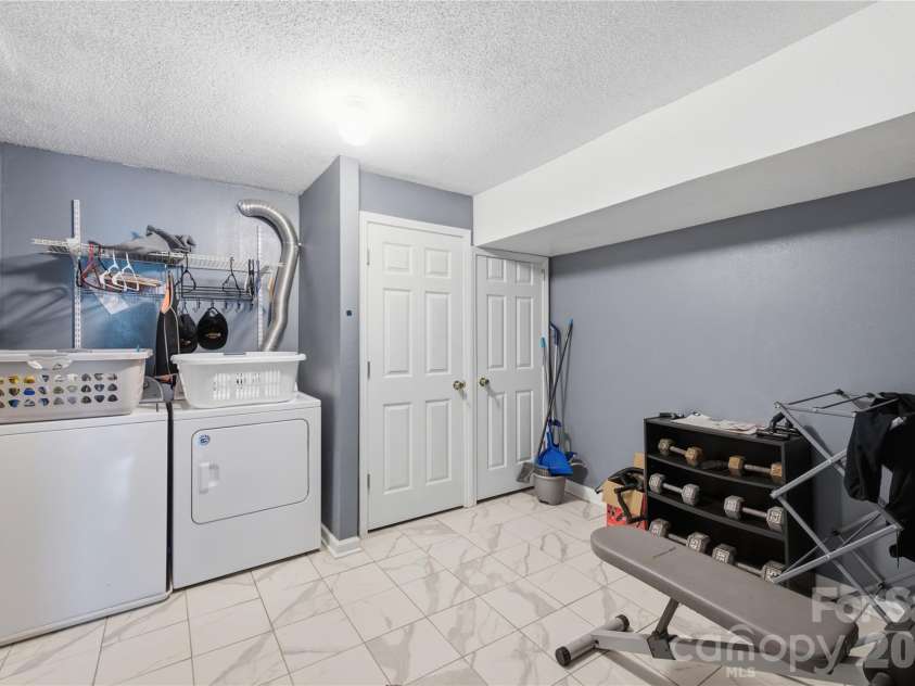 203 Newland Place, Lenoir, NC 28645.  MLS# CAR4434255, YatesRealty ID 56653. 