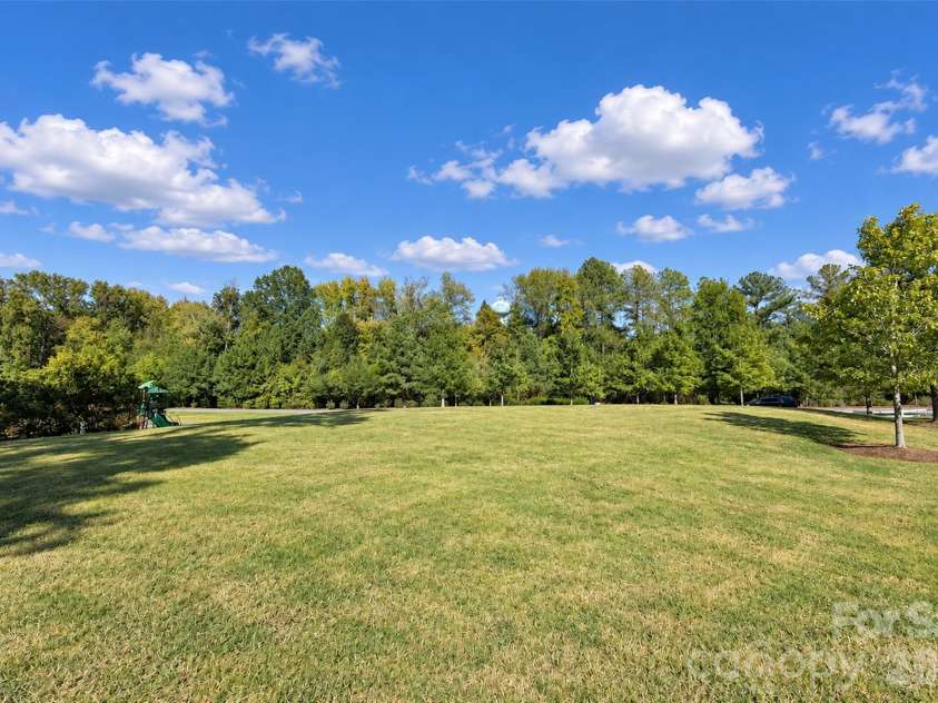 11406 Rising Star Court, Charlotte, NC 28215.  MLS# CAR4434478, YatesRealty ID 56655. 