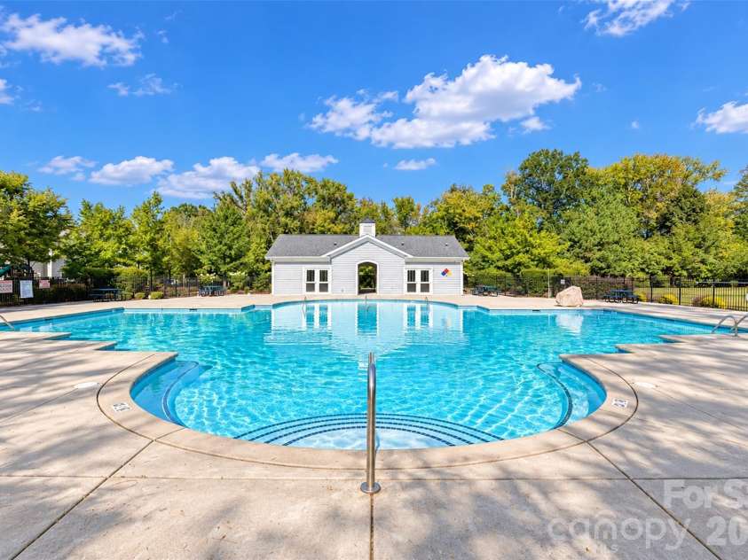 11406 Rising Star Court, Charlotte, NC 28215.  MLS# CAR4434478, YatesRealty ID 56655. 