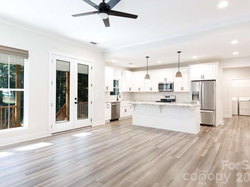 127 Westerwood Drive, Rock Hill, SC 29732.  MLS# CAR4434546, YatesRealty ID 56656. 