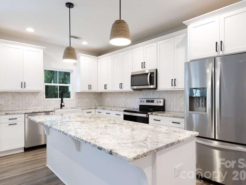 127 Westerwood Drive, Rock Hill, SC 29732.  MLS# CAR4434546, YatesRealty ID 56656. 