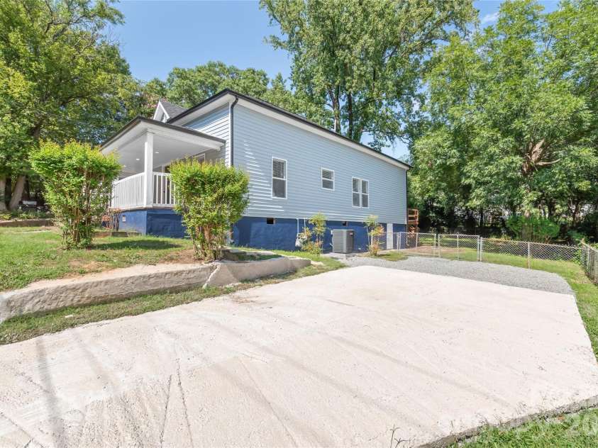 458 Allison Street, Concord, NC 28025.  MLS# CAR4417466, YatesRealty ID 5666. 