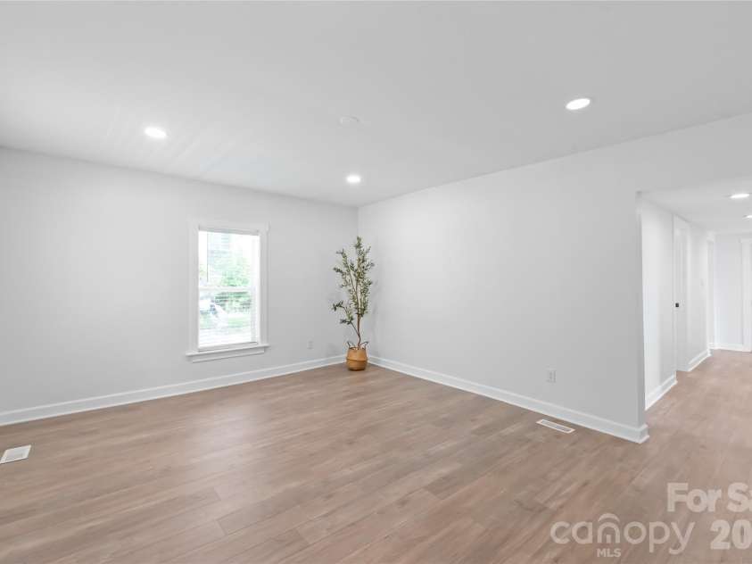 458 Allison Street, Concord, NC 28025.  MLS# CAR4417466, YatesRealty ID 5666. 