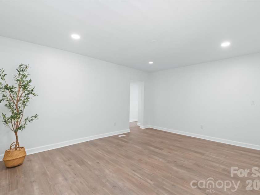 458 Allison Street, Concord, NC 28025.  MLS# CAR4417466, YatesRealty ID 5666. 