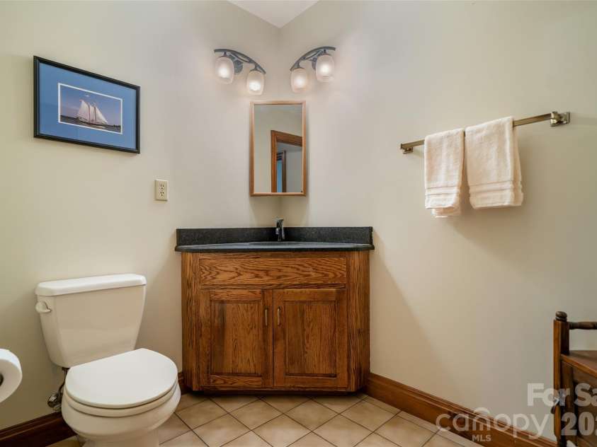 2 Dogwood Lane, Fletcher, NC 28732.  MLS# CAR4433512, YatesRealty ID 56660. 