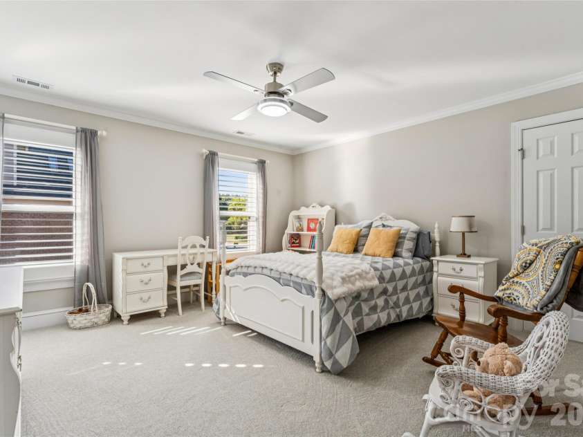 832 Kings Crossing Drive, Concord, NC 28027.  MLS# CAR4433754, YatesRealty ID 56664. 