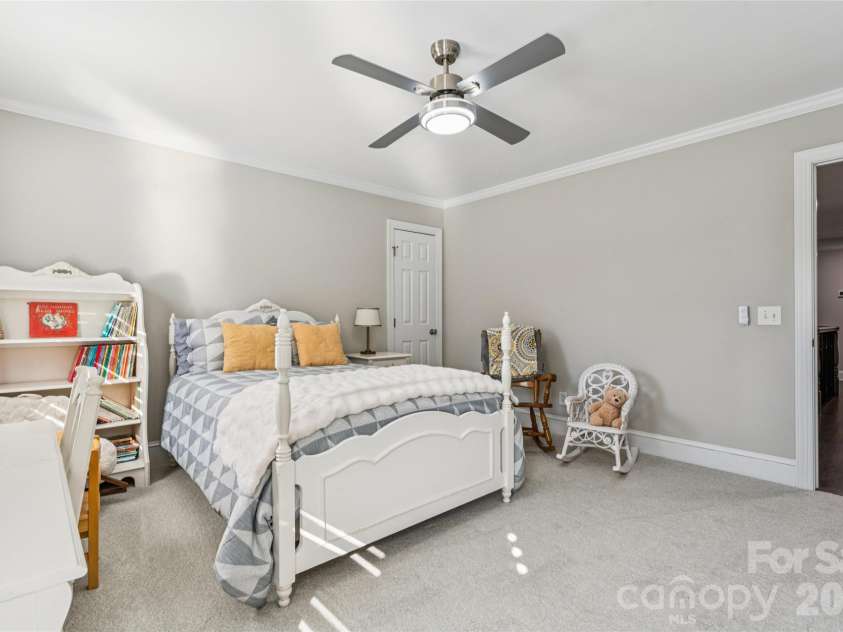 832 Kings Crossing Drive, Concord, NC 28027.  MLS# CAR4433754, YatesRealty ID 56664. 