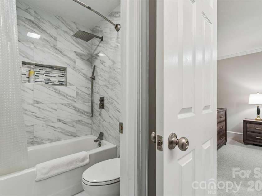 832 Kings Crossing Drive, Concord, NC 28027.  MLS# CAR4433754, YatesRealty ID 56664. 