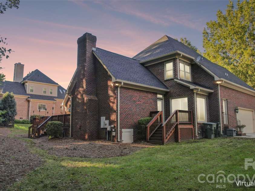 832 Kings Crossing Drive, Concord, NC 28027.  MLS# CAR4433754, YatesRealty ID 56664. 