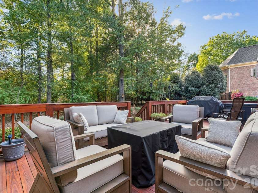 832 Kings Crossing Drive, Concord, NC 28027.  MLS# CAR4433754, YatesRealty ID 56664. 