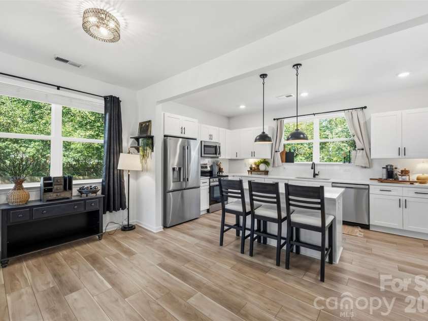 302 Cherry Street, Belmont, NC 28012.  MLS# CAR4434166, YatesRealty ID 56667. 