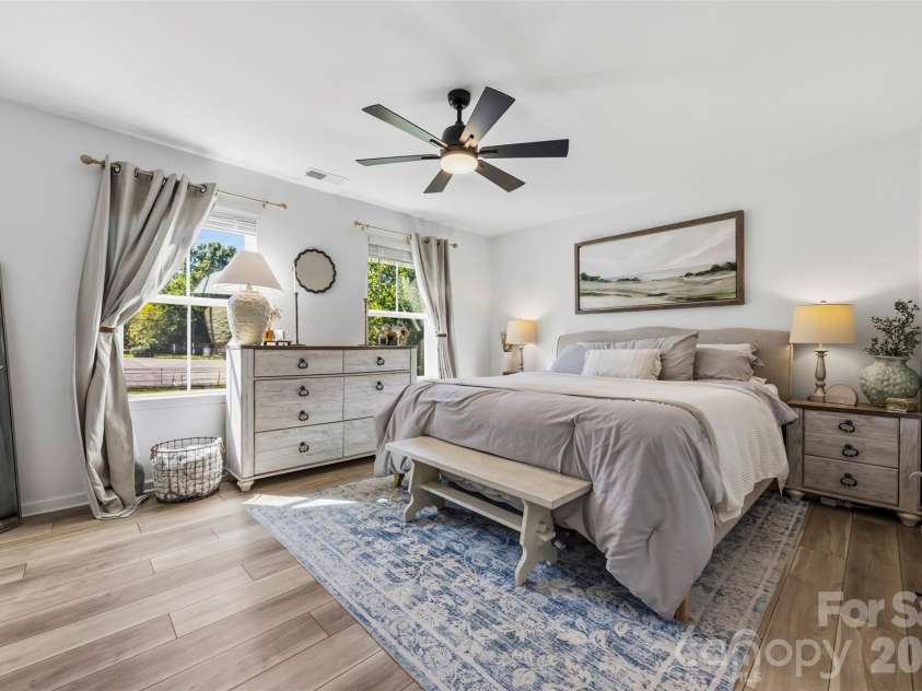 302 Cherry Street, Belmont, NC 28012.  MLS# CAR4434166, YatesRealty ID 56667. 