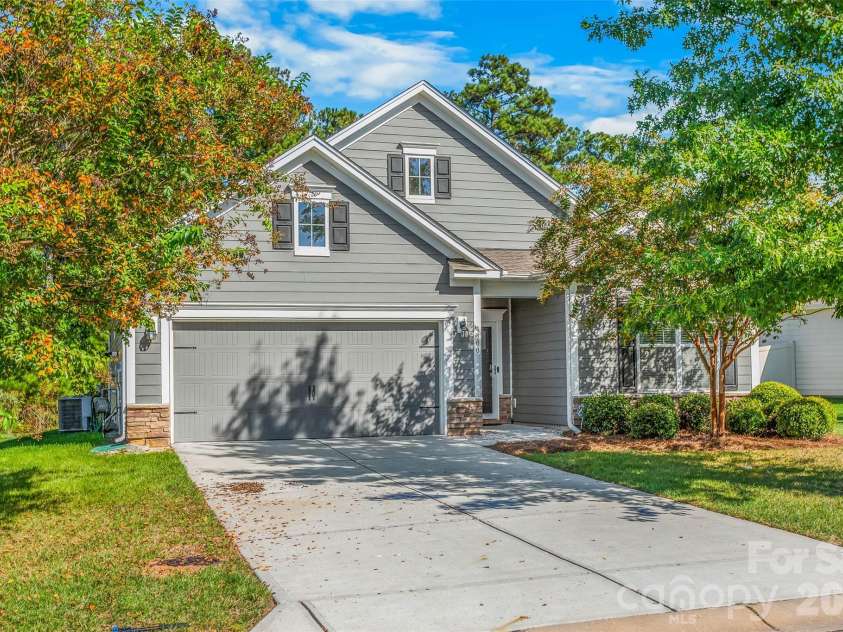 4300 Legacy Drive, Denver, NC 28037.  MLS# CAR4432619, YatesRealty ID 56669. 