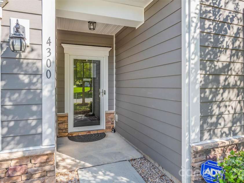 4300 Legacy Drive, Denver, NC 28037.  MLS# CAR4432619, YatesRealty ID 56669. 