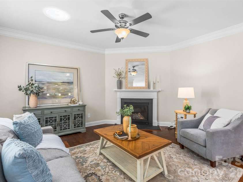 4300 Legacy Drive, Denver, NC 28037.  MLS# CAR4432619, YatesRealty ID 56669. 
