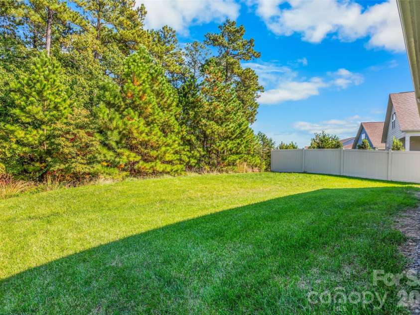 4300 Legacy Drive, Denver, NC 28037.  MLS# CAR4432619, YatesRealty ID 56669. 