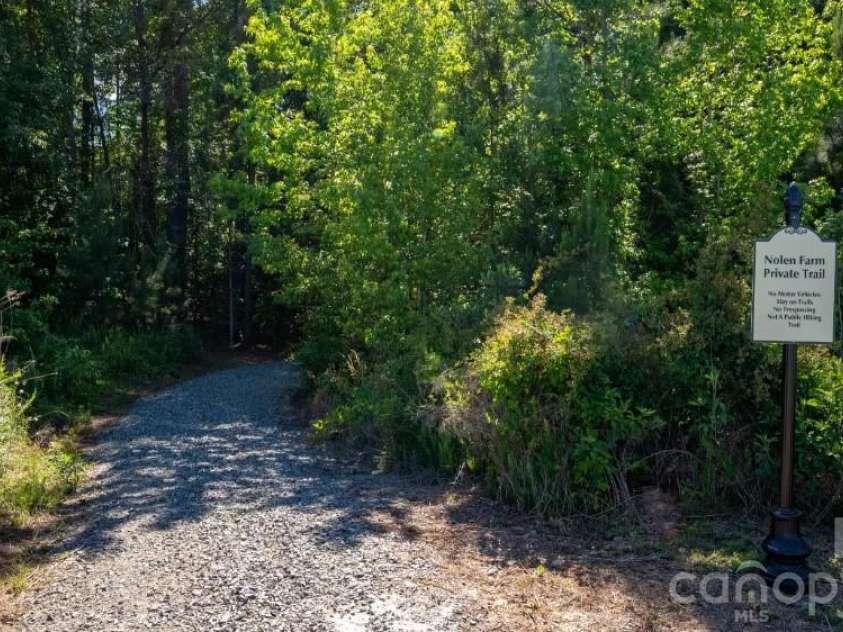 9482 Ketchum Drive, Gastonia, NC 28056.  MLS# CAR4432839, YatesRealty ID 56672. 