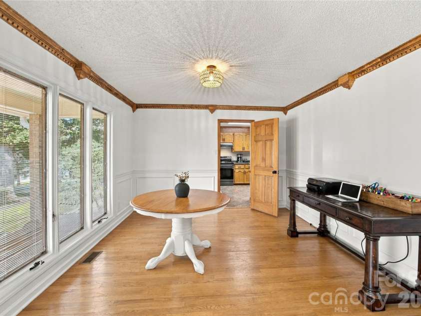 146 Renaissance Place, Statesville, NC 28625.  MLS# CAR4432642, YatesRealty ID 56673. 
