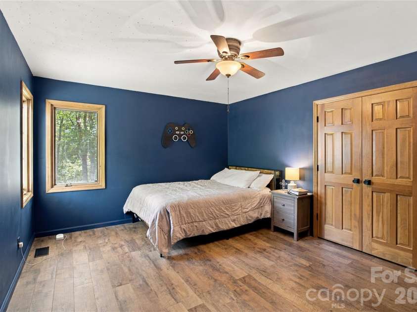 146 Renaissance Place, Statesville, NC 28625.  MLS# CAR4432642, YatesRealty ID 56673. 