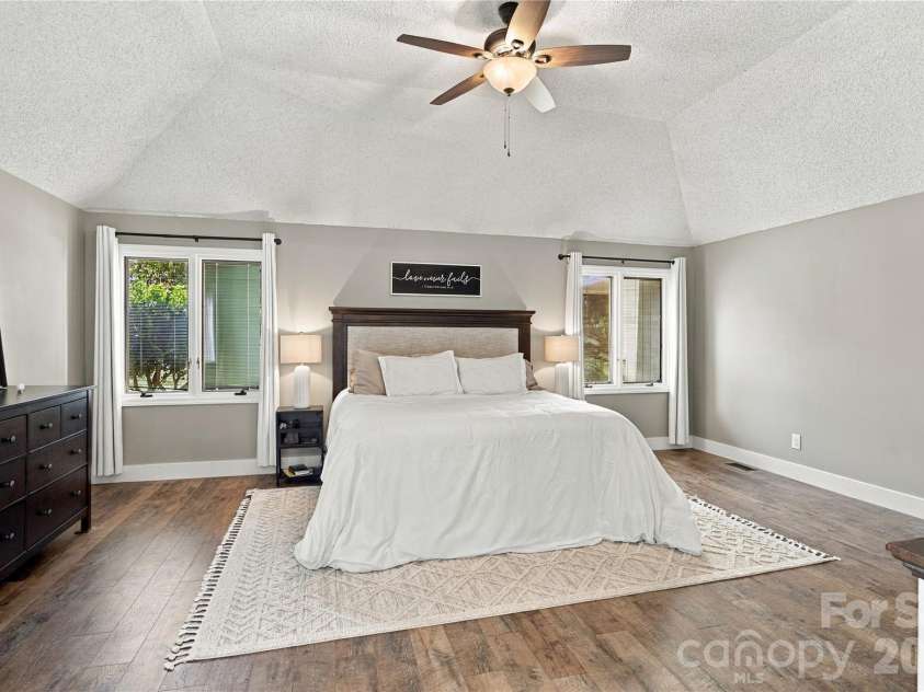 146 Renaissance Place, Statesville, NC 28625.  MLS# CAR4432642, YatesRealty ID 56673. 