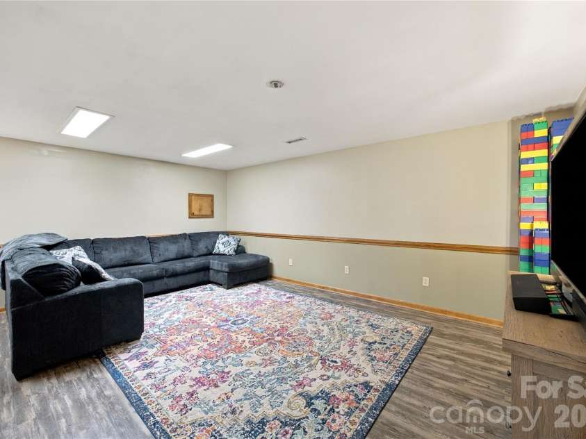 146 Renaissance Place, Statesville, NC 28625.  MLS# CAR4432642, YatesRealty ID 56673. 