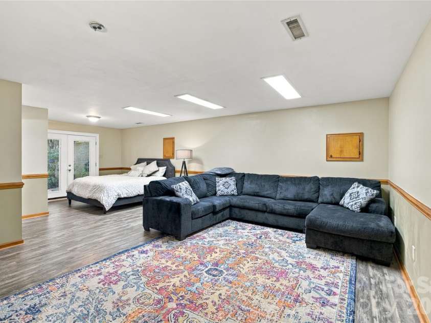 146 Renaissance Place, Statesville, NC 28625.  MLS# CAR4432642, YatesRealty ID 56673. 
