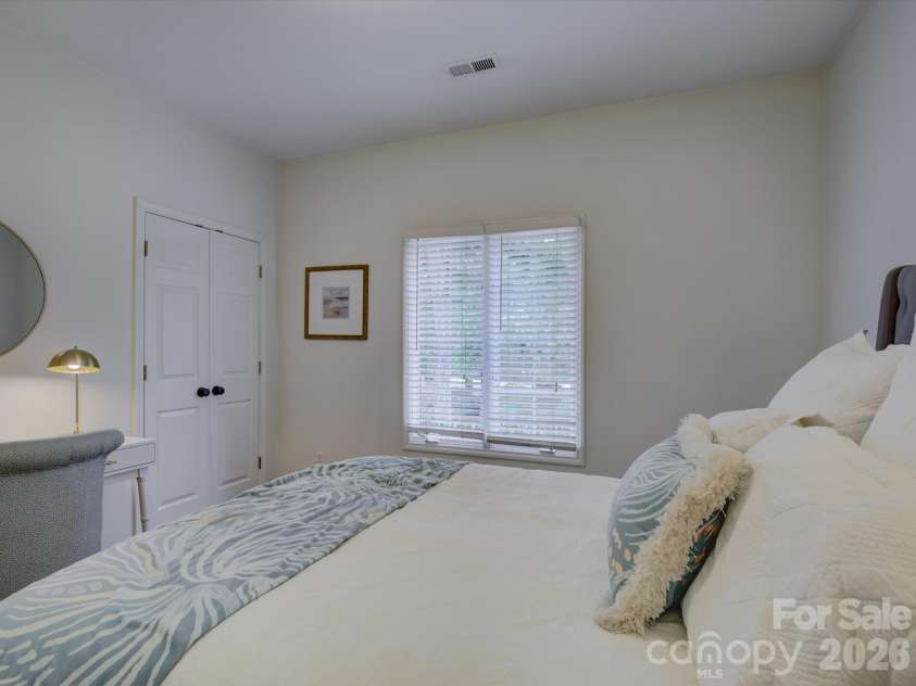 3946 Churchill Road, Charlotte, NC 28211.  MLS# CAR4432430, YatesRealty ID 56675. 