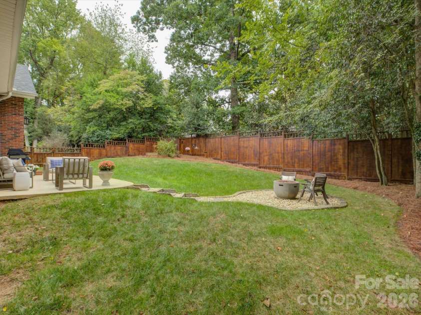 3946 Churchill Road, Charlotte, NC 28211.  MLS# CAR4432430, YatesRealty ID 56675. 