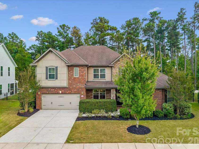 1219 Arges River Drive, Fort Mill, SC 29715.  MLS# CAR4432365, YatesRealty ID 56676. Welcome Home!
