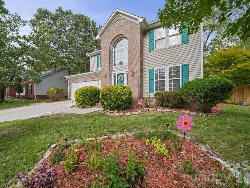 1617 Winthrop Lane, Monroe, NC 28110.  MLS# CAR4432497, YatesRealty ID 56677. 