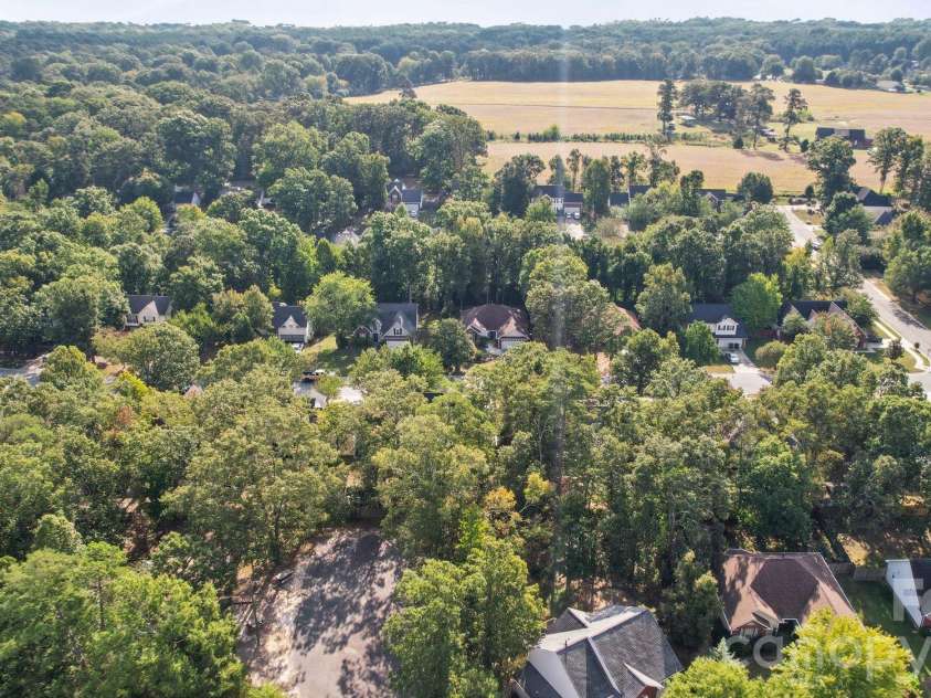 1617 Winthrop Lane, Monroe, NC 28110.  MLS# CAR4432497, YatesRealty ID 56677. 
