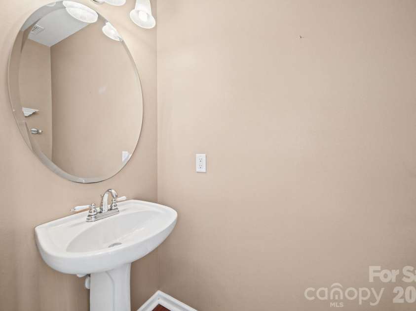 1617 Winthrop Lane, Monroe, NC 28110.  MLS# CAR4432497, YatesRealty ID 56677. 