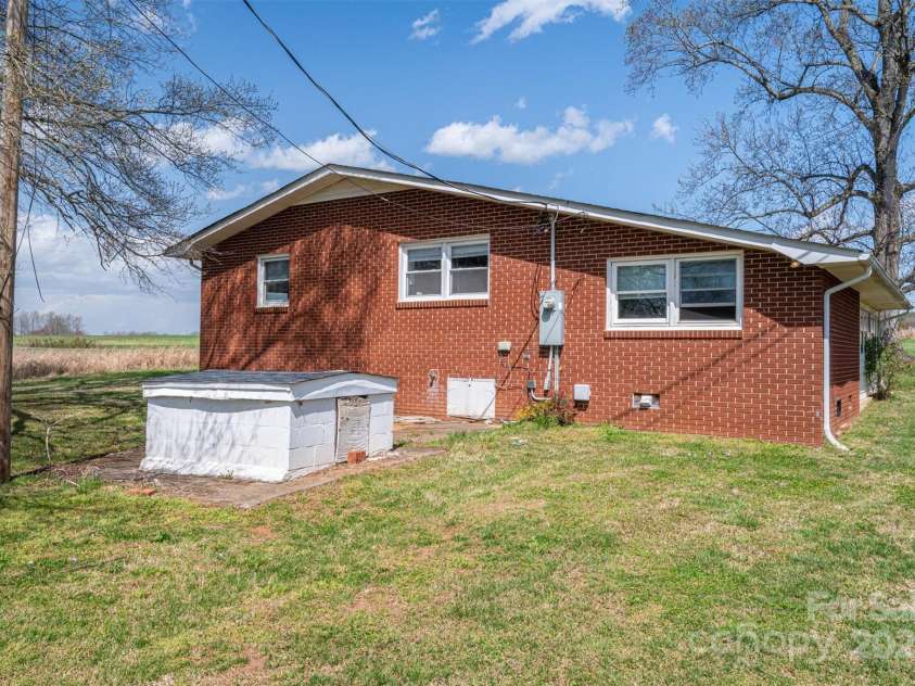 396 Tower Road, Vale, NC 28168.  MLS# CAR4241167, YatesRealty ID 5668. 