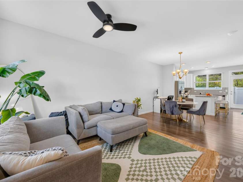 610 Sweet Bonnie Lane, Belmont, NC 28012.  MLS# CAR4431055, YatesRealty ID 56680. 