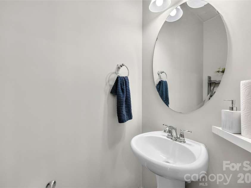 610 Sweet Bonnie Lane, Belmont, NC 28012.  MLS# CAR4431055, YatesRealty ID 56680. 
