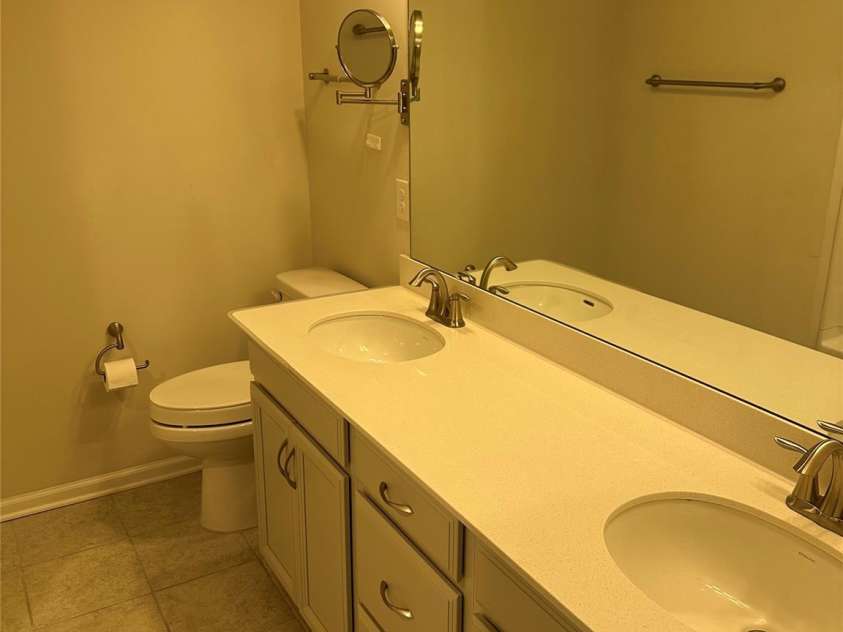 9021 Northfield Crossing Drive, Charlotte, NC 28269.  MLS# CAR4425753, YatesRealty ID 56685. 