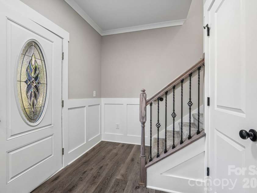 602 Warren Street, Shelby, NC 28150.  MLS# CAR4423866, YatesRealty ID 56686. 