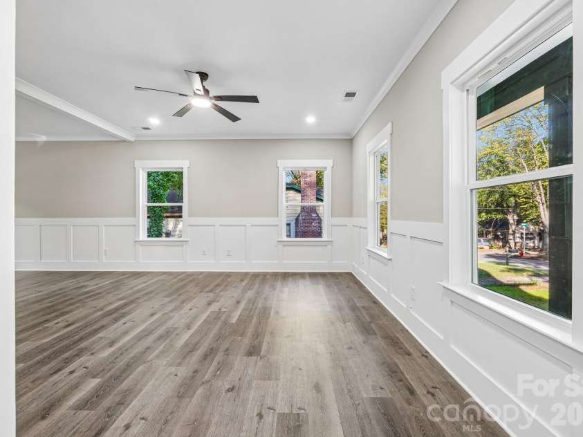 602 Warren Street, Shelby, NC 28150.  MLS# CAR4423866, YatesRealty ID 56686. 