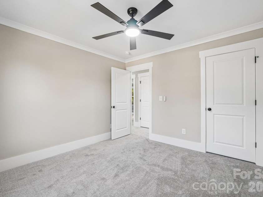 602 Warren Street, Shelby, NC 28150.  MLS# CAR4423866, YatesRealty ID 56686. 