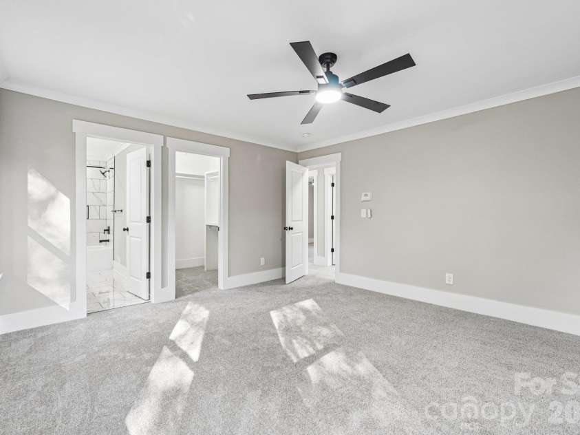 602 Warren Street, Shelby, NC 28150.  MLS# CAR4423866, YatesRealty ID 56686. 