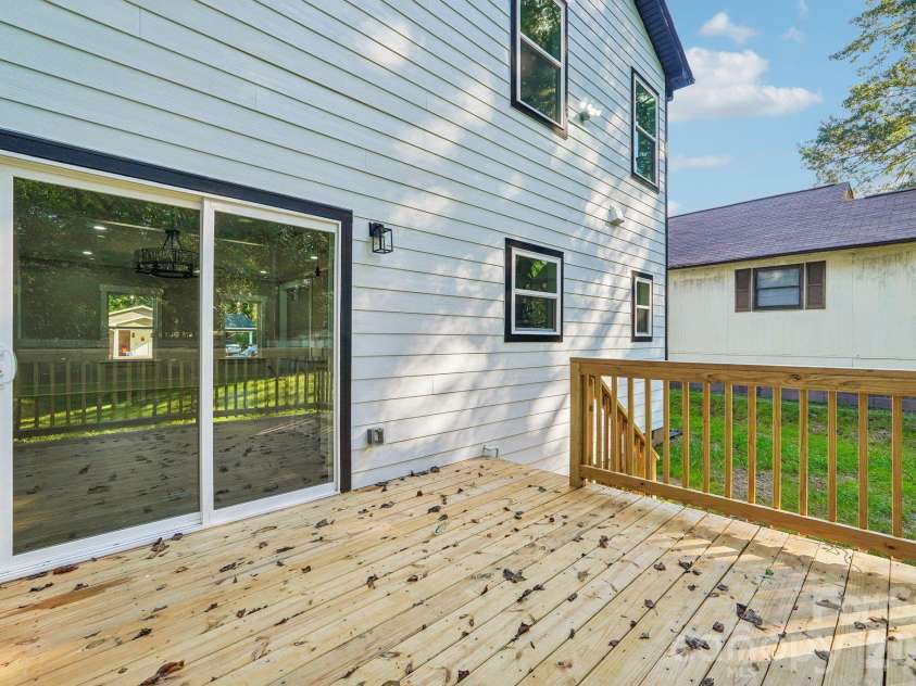 602 Warren Street, Shelby, NC 28150.  MLS# CAR4423866, YatesRealty ID 56686. 