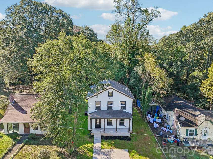 602 Warren Street, Shelby, NC 28150.  MLS# CAR4423866, YatesRealty ID 56686. 