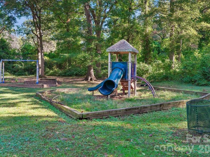 602 Warren Street, Shelby, NC 28150.  MLS# CAR4423866, YatesRealty ID 56686. 