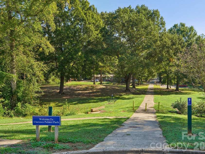 602 Warren Street, Shelby, NC 28150.  MLS# CAR4423866, YatesRealty ID 56686. 