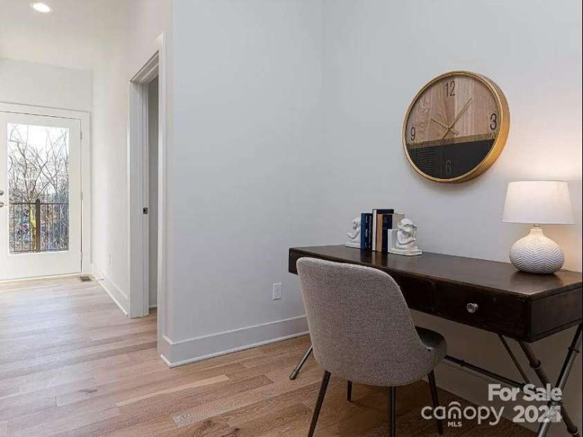 17 Macallan Lane, Asheville, NC 28805.  MLS# CAR4333991, YatesRealty ID 5669. 