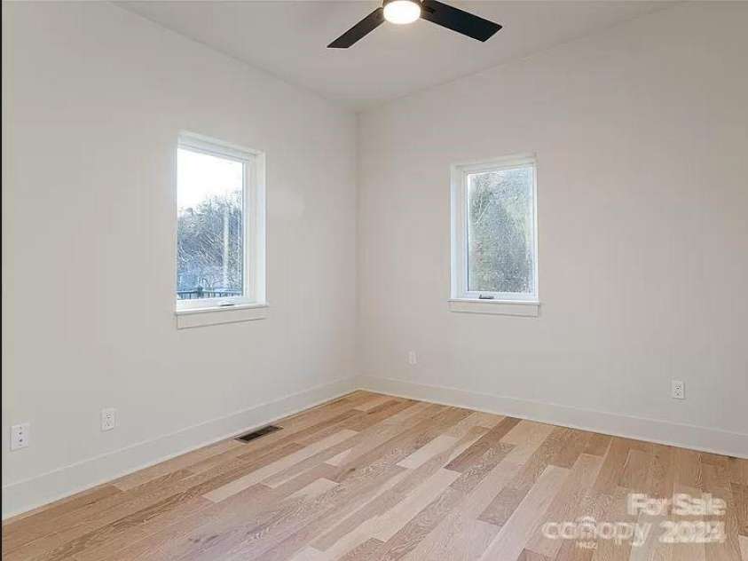 17 Macallan Lane, Asheville, NC 28805.  MLS# CAR4333991, YatesRealty ID 5669. 