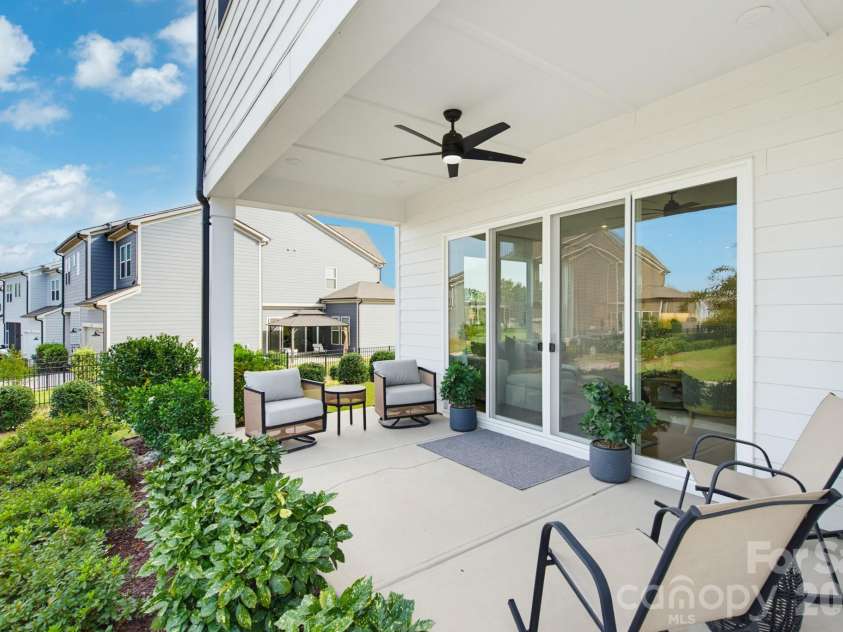 12206 Anne Blount Alley, Davidson, NC 28078.  MLS# CAR4432296, YatesRealty ID 56691. 