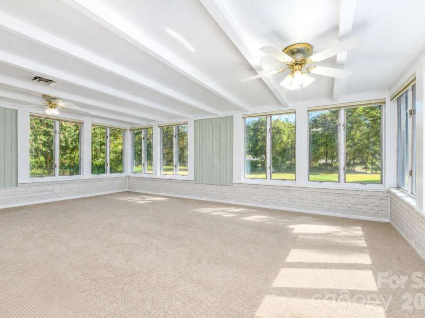 791 Crooked Creek Road, Hendersonville, NC 28739.  MLS# CAR4432032, YatesRealty ID 56693. Virtually Staged